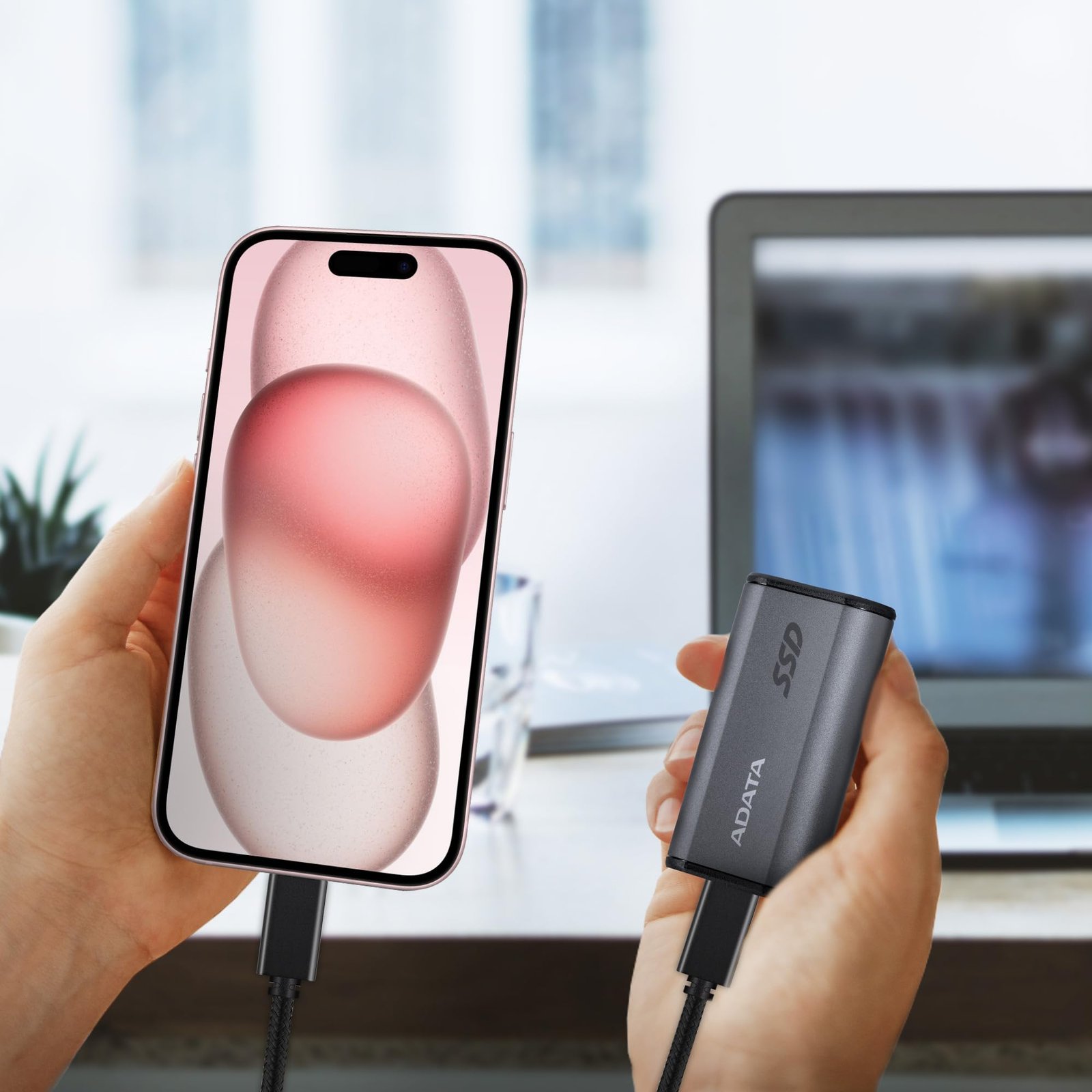 ADATA SE880 1TB External Solid State Drive/SSD, USB 3.2 Gen 2x2 Type-C, Fast Speeds of up to 2000 MB/s - AELI-SE880-1TCGY (Titanium Gray)